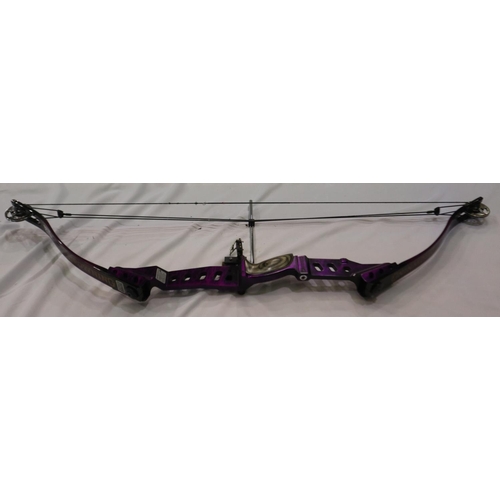 2027 - Browning purple compound bow, in soft shell carry case. Not available for in-house P&P