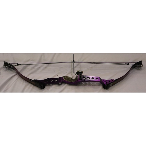 2030 - Browning Custom compound bow, in purple with soft canvas carry case. Not available for in-house P&P