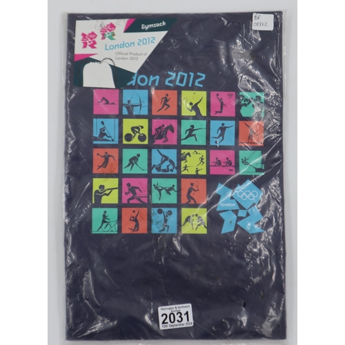 2031 - Official London 2012 Olympic gymsack in navy blue, still sealed. UK P&P Group 1 (£16+VAT for the fir... 