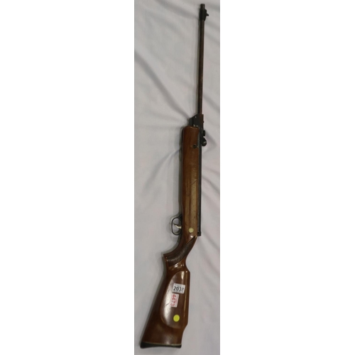 2038 - Series 70, model 79 air rifle, wood damage to stock, and rust around whole gun. UK P&P Group 3 (£30+... 