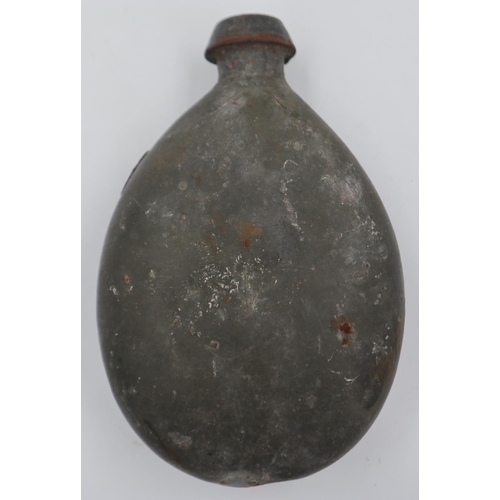 2090 - WWI Imperial German water bottle dated 1915. UK P&P Group 2 (£20+VAT for the first lot and £4+VAT fo... 