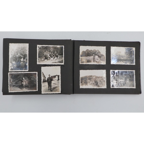 2152 - WWII German photograph album, containing 134 wartime pictures including people in uniform, Vehicles,... 