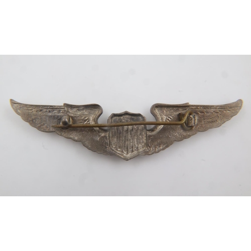 2191 - WWII USAAF Servicer Pilots Wings. Solid cast example by Spencer London. UK P&P Group 1 (£16+VAT for ... 