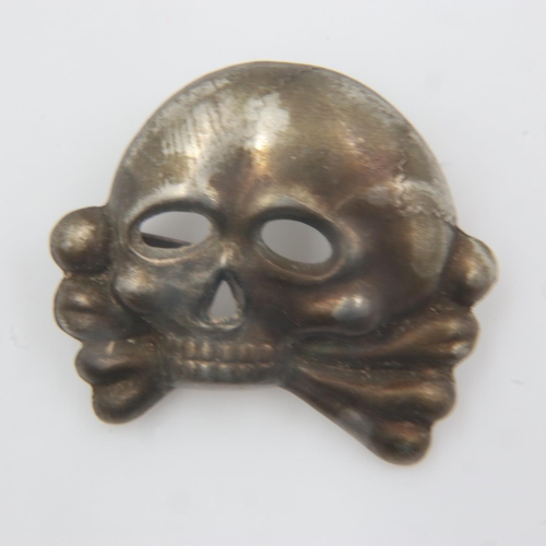 2192 - Third Reich Allgemeine SS Jawless Totenkopf Deaths Head cap badge. UK P&P Group 1 (£16+VAT for the f... 