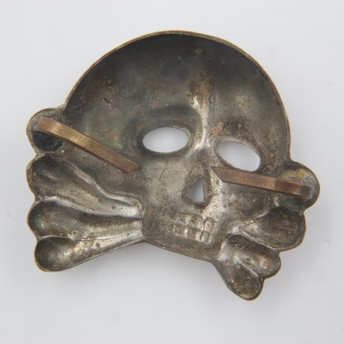 2192 - Third Reich Allgemeine SS Jawless Totenkopf Deaths Head cap badge. UK P&P Group 1 (£16+VAT for the f... 