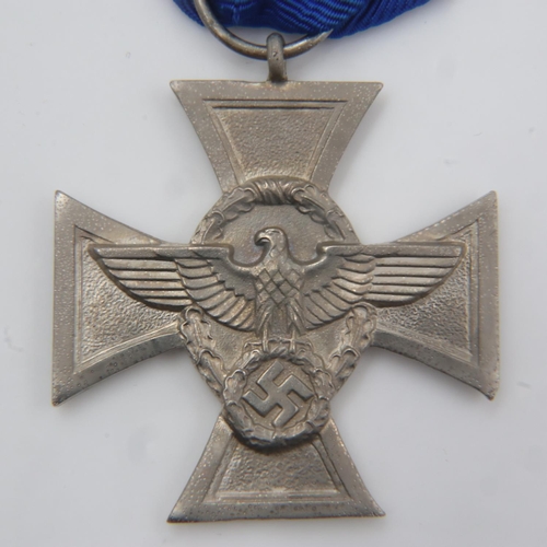 2200 - Third Reich Police 18 Year Loyal Service Medal and stick pin. UK P&P Group 1 (£16+VAT for the first ... 