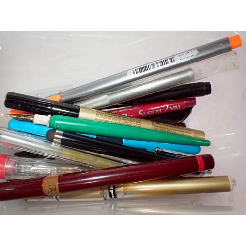 1052 - Mixed pens and pencils, including Parker. UK P&P Group 1 (£16+VAT for the first lot and £2+VAT for s... 