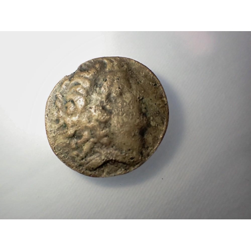 1067 - Egyptian Ptolemaic coin depicting Ptolemy II Eurgetes, 10g. UK P&P Group 0 (£6+VAT for the first lot... 