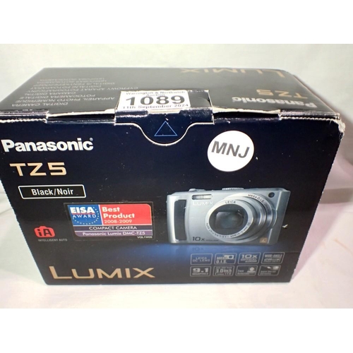 1089 - Boxed Panasonic Lumix compact camera, DMC TZ5 with battery, charger, SD card, & case, working. UK P&... 