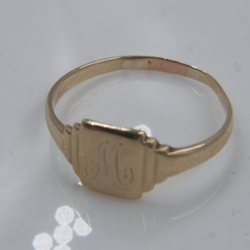 16 - 9ct gold signet ring, size S, 1.8g. UK P&P Group 0 (£6+VAT for the first lot and £1+VAT for subseque... 