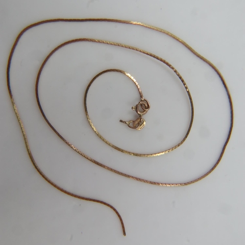 22 - 9ct gold fine-link chain (broken), 2.4g. UK P&P Group 0 (£6+VAT for the first lot and £1+VAT for sub... 