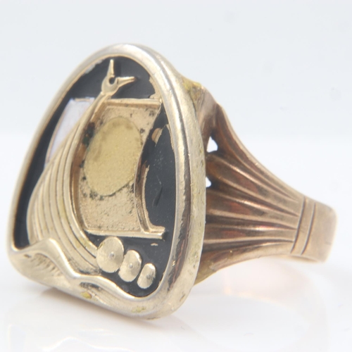 31 - 9ct gold signet ring with enamel Viking ship (damage to enamel), size V, 10.3g. UK P&P Group 0 (£6+V... 