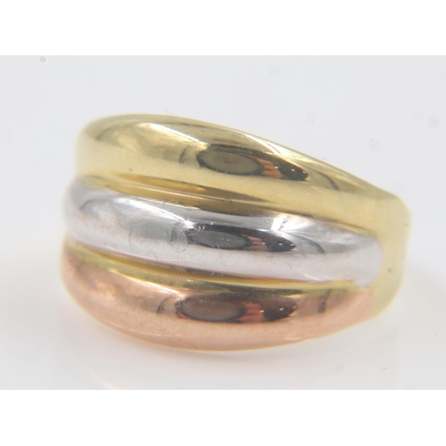 38 - 9ct tri-coloured gold ring, size P, 1.8g. UK P&P Group 0 (£6+VAT for the first lot and £1+VAT for su... 