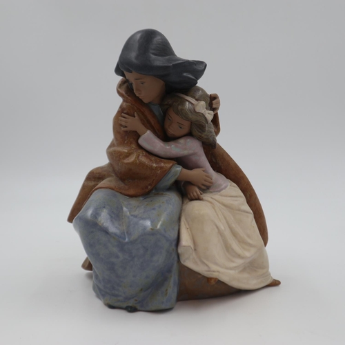 218 - Lladro Gres figure, Sisterly Love, H: 24 cm. UK P&P Group 3 (£30+VAT for the first lot and £8+VAT fo... 