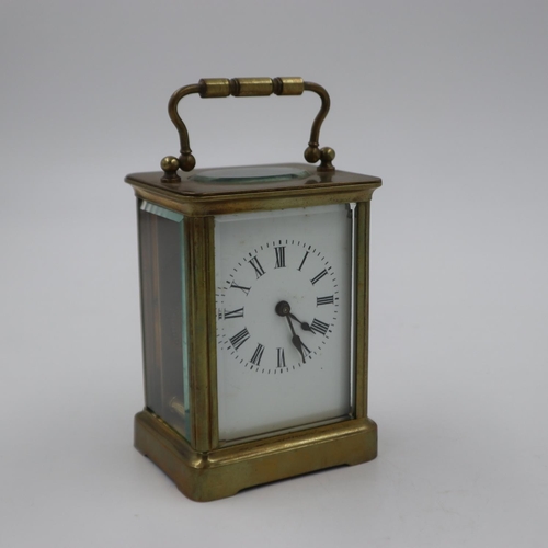 330 - French brass carriage clock, working at lotting, H: 10 cm. UK P&P Group 2 (£20+VAT for the first lot... 