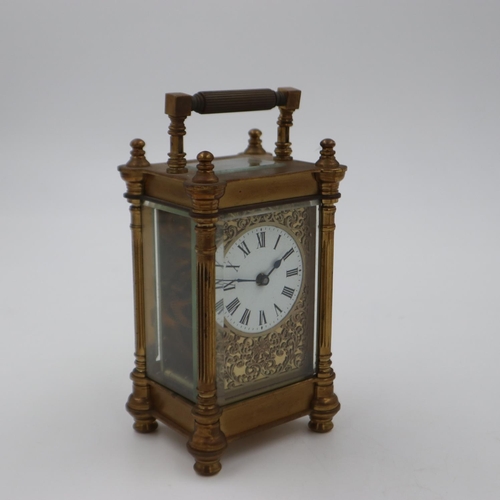 332 - French brass carriage clock, working at lotting, H: 12 cm. UK P&P Group 2 (£20+VAT for the first lot... 