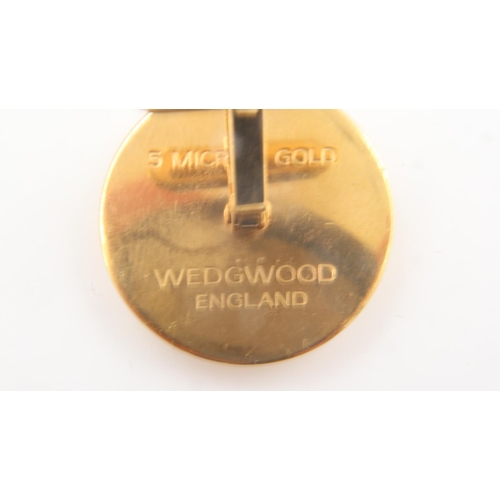 61 - Pair of Wedgwood Jasperware cufflinks. UK P&P Group 0 (£6+VAT for the first lot and £1+VAT for subse... 