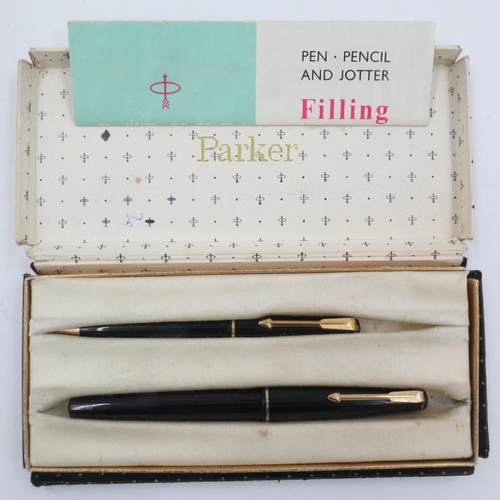 96 - Boxed Parker 51 pen & pencil set, with instructions. UK P&P Group 1 (£16+VAT for the first lot and £... 