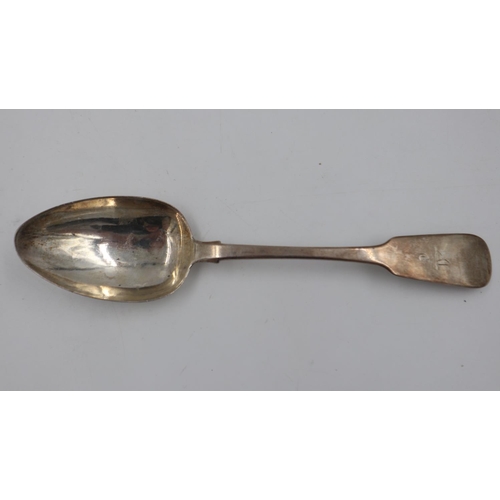 124 - Georgian Dublin hallmarked silver tablespoon, 72g. UK P&P Group 1 (£16+VAT for the first lot and £2+... 