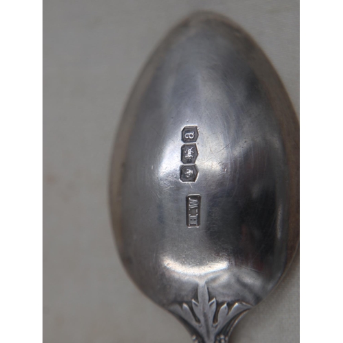 146 - Boxed hallmarked silver teaspoons with sugar tongs, Sheffield assay, combined 85g. UK P&P Group 1 (£... 