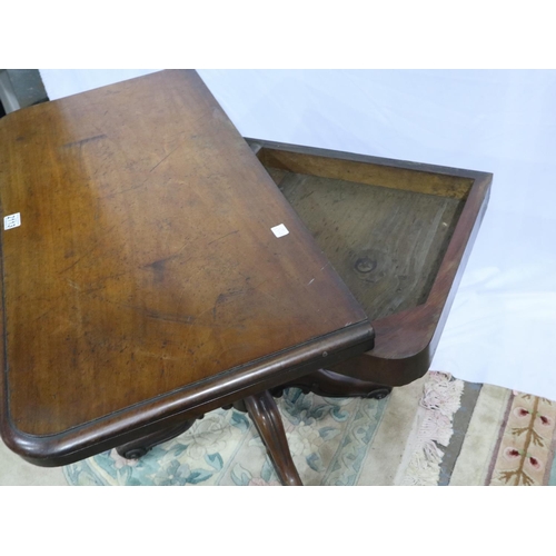 2113 - A 19th century walnut fold-over tea table, raised on quadripartite support, 91 x 92 x 69cm H (open).... 