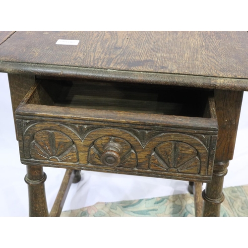 2122 - An oak single drawer drop-leaf lamp table in the Old Charm style, 87 x 38 x 62 cm H. Not available f... 