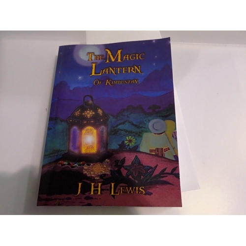 1084 - Signed Paperback The Magic Lantern of Kimbustan by J.H Lewis. UK P&P Group 1 (£16+VAT for the first ... 