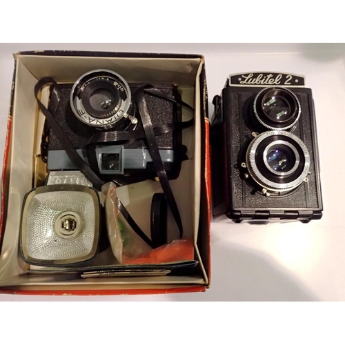 1100 - Lubitel 2 and Diana F (boxed) medium format cameras. UK P&P Group 2 (£20+VAT for the first lot and £... 