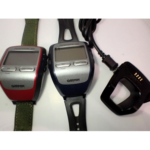 1107 - Two Garmin Forerunner GPS sports watches with charger, working. UK P&P Group 1 (£16+VAT for the firs... 