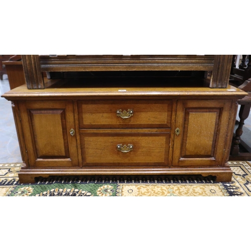 2187 - Panelled and cross banded oak media cabinet in the guise of a George III sideboard, 123 x 51 x 53 cm... 