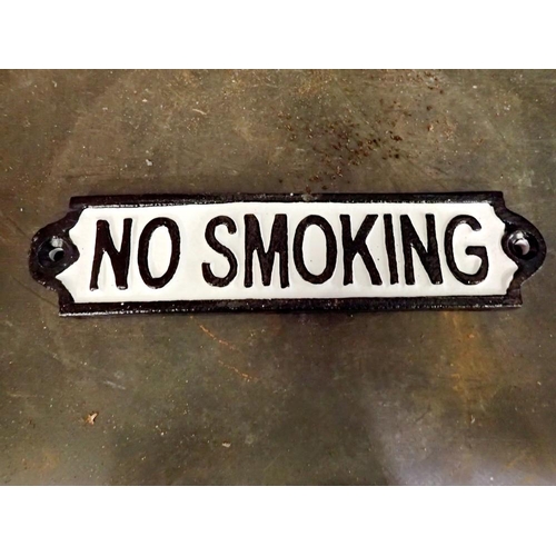 1750 - Cast iron rectangular No Smoking sign, L: 20 cm. UK P&P Group 1 (£16+VAT for the first lot and £2+VA... 