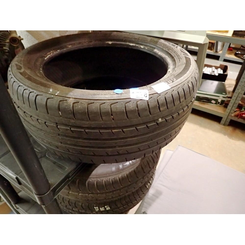 1778 - Three car tyres, various sizes, with good tread. Not available for in-house P&P