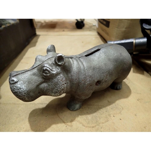 1797 - Cast iron hippo money box, H: 15 cm. UK P&P Group 1 (£16+VAT for the first lot and £2+VAT for subseq... 