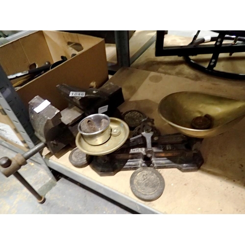 1848 - Bench vice and a set of vintage scales with weights. Not available for in-house P&P