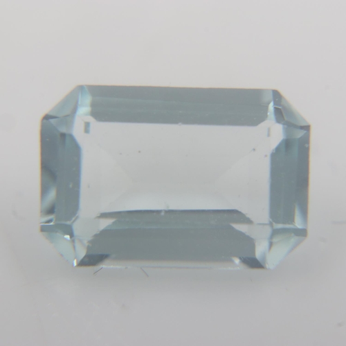 102 - 1.16cts natural emerald cut loose aquamarine. UK P&P Group 0 (£6+VAT for the first lot and £1+VAT fo... 