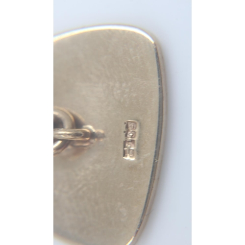 113 - Pair of 9ct gold cufflinks in a fitted case, 10.1g. UK P&P Group 1 (£16+VAT for the first lot and £2... 