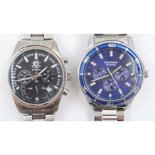 116 - Two gents stainless steel wristwatches, a limited edition Everton FC (482/500) and a Sekonda 1779H-A... 