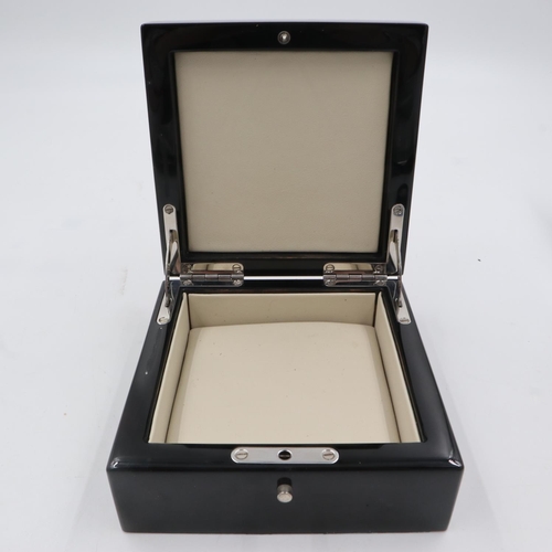 128 - Original Bentley motor car wristwatch box. UK P&P Group 1 (£16+VAT for the first lot and £2+VAT for ... 