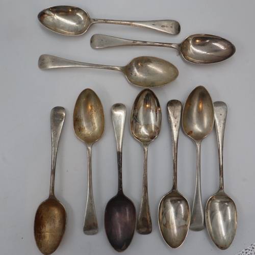 145 - Ten hallmarked silver Cooper Brothers dessert spoons, Sheffield assay 1920, 523g. UK P&P Group 1 (£1... 