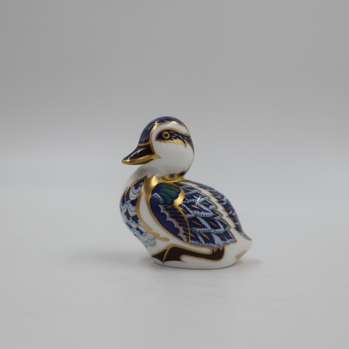 239 - Royal Crown Derby duck paperweight lacking a stopper, H: 7cm. UK P&P Group 1 (£16+VAT for the first ... 