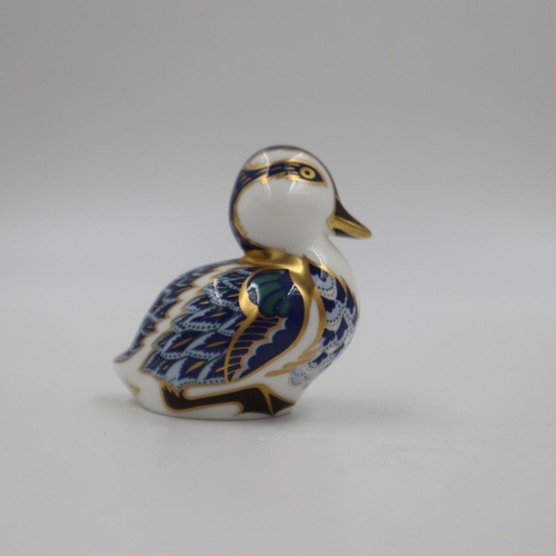 239 - Royal Crown Derby duck paperweight lacking a stopper, H: 7cm. UK P&P Group 1 (£16+VAT for the first ... 