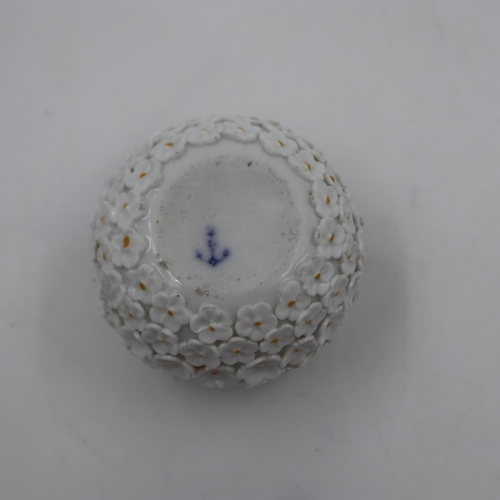 253 - Ernst Bohne and Son in the manner of Meissen, small floral encrusted pot, blue anchor mark to base, ... 