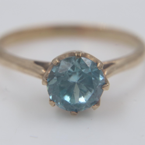 30 - Unmarked 9ct gold and blue zircon (approximately 1cts) solitaire ring, size M, 1.8g. UK P&P Group 0 ... 