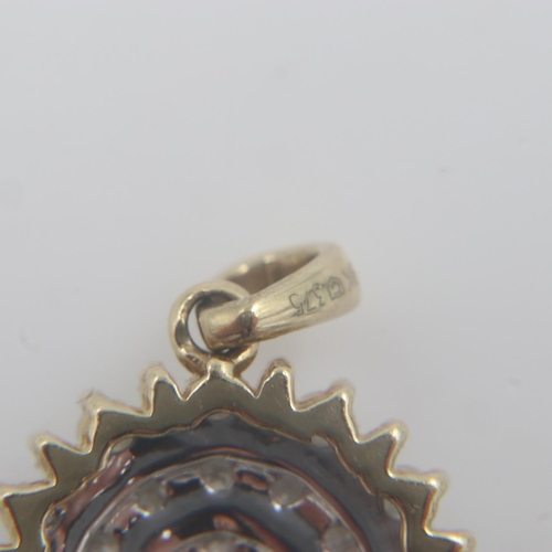 41 - 9ct gold and 1ct diamond circular cluster pendant, 2.8g. UK P&P Group 1 (£16+VAT for the first lot a... 