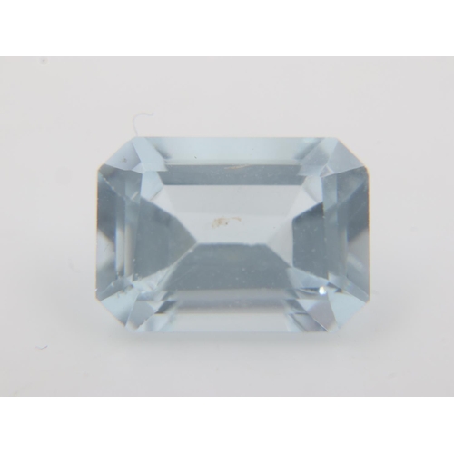 74 - 2.69cts natural emerald cut loose aquamarine. UK P&P Group 0 (£6+VAT for the first lot and £1+VAT fo... 