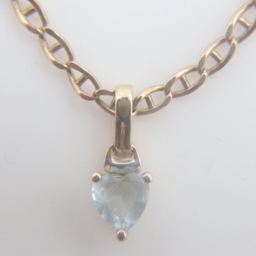 87 - 9ct gold chain with small heart shaped pendant, chain L: 52 cm, 5.2g. UK P&P Group 0 (£6+VAT for the... 