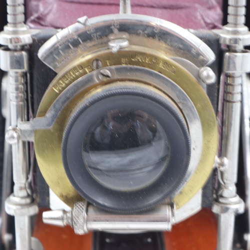 193 - Eastman Kodak No.4 cartridge camera, model 6, in  a leather case, C.1900. UK P&P Group 2 (£20+VAT fo... 