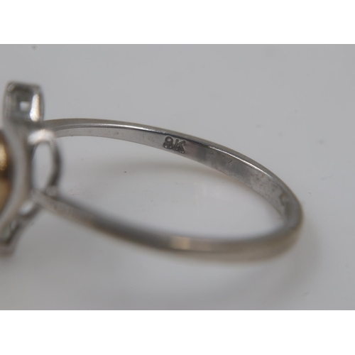 106 - 9ct white gold heart ring, size O, 1.3g. UK P&P Group 0 (£6+VAT for the first lot and £1+VAT for sub... 