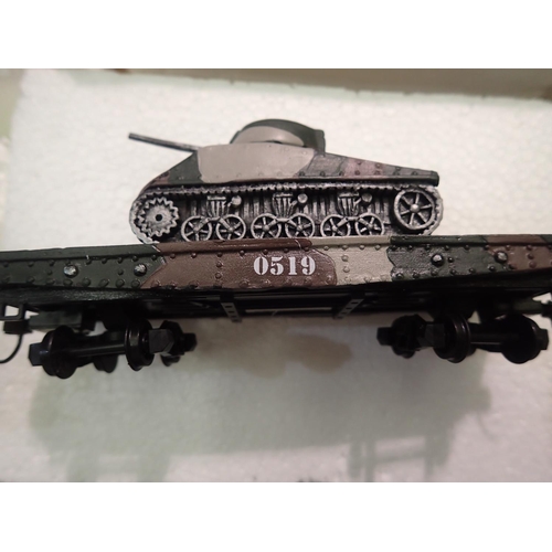 2045 - Bachmann/Hawthorne Village/Bradford Exchange WWII armoured train set, H.O scale comprising loco and ... 