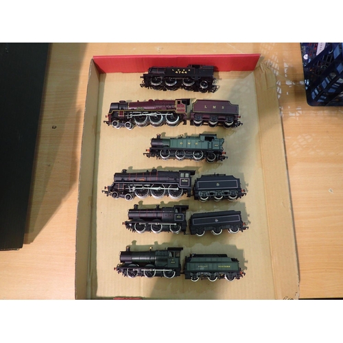 2049 - Six OO scale Mainline steam locomotives, mostly very good to excellent condition, unboxed. UK P&P Gr... 